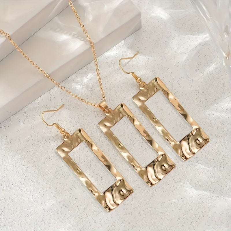 IVOJA Hammered Geometric Necklace & Earrings Set – Gold-Toned Alloy
